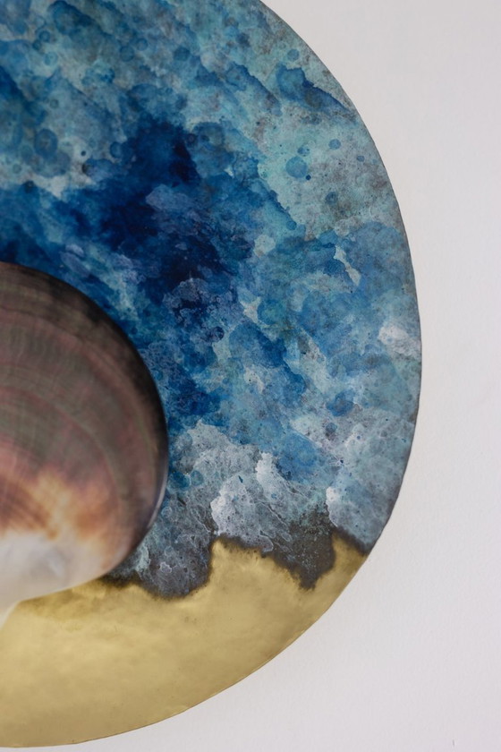 Image 1 of Coppia di applique da parete, modello "madreperla nera". Opera contemporanea.