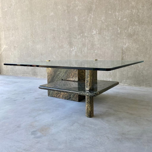 Großer Sizilianischer Marmor Italienisches Design Couchtisch