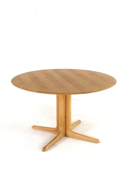 Danish oak round 2x extendable dining table dining table vintage