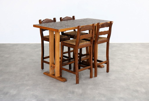Mesa de bar vintage con 4 sillas 
