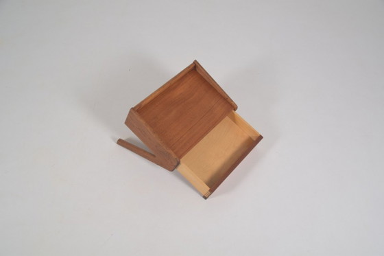 Zwevend Nachtkastje Door Sigfred Omann Voor Ølholm Møbelfabrik, Jaren '60 – Wood (photo 5 of 11)