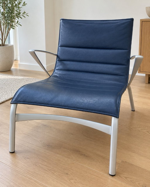 Selling an almost new Alias Armchair!