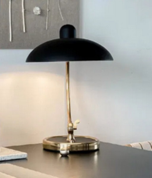 Fritz Hansen Kaiser Idell 6631 Luxus Lámpara de mesa / Lámpara de mesa - Edición limitada