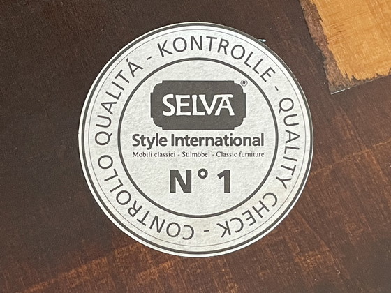 Image 1 of Round dining table 120 cm, extendable to 160 cm. Selva - Luxury furniture Collection: Melodia