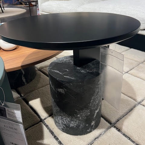 Image 1 of Cassina Sengu niedriger Couchtisch