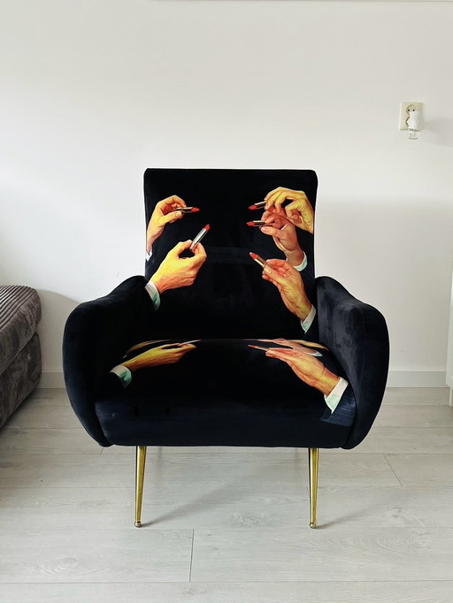Seletti Armchair Lipstick Black