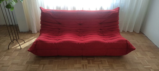 Ligne Roset Togo Canapé 3 places Goya rouge