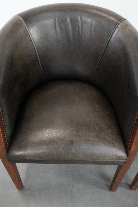 Image 1 of 2 sedie a vasca in pelle di mucca e legno con una bella e robusta combinazione di colori