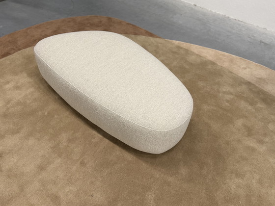 Image 1 of Eyye Kivi Rock Voetenbank Bosa Powder 117x66xH35