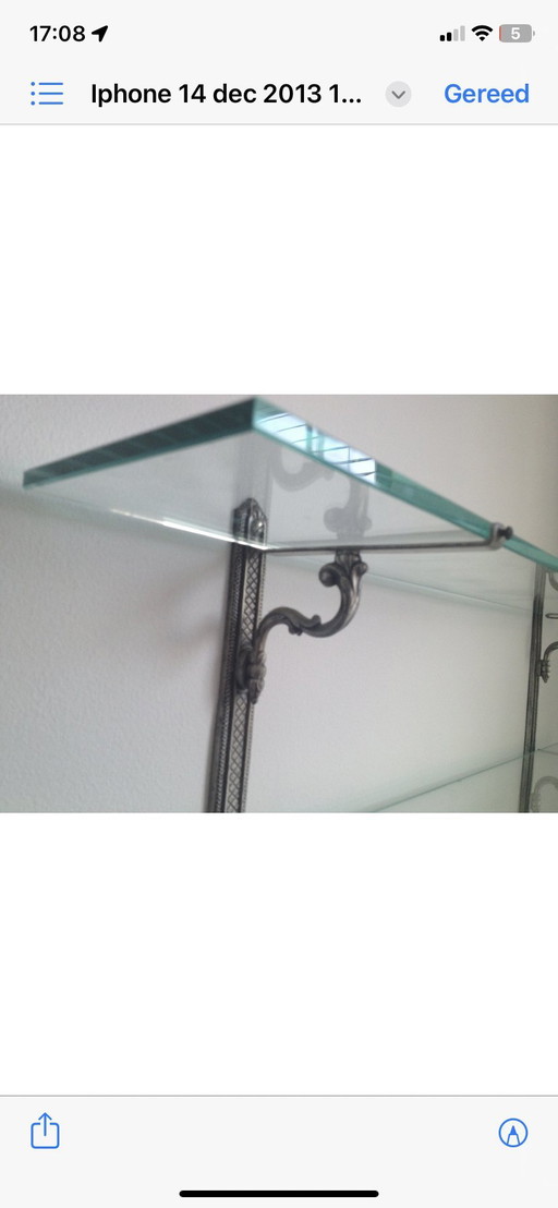 Vintage bathroom rack