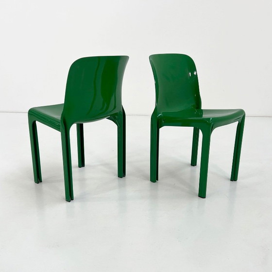Grüner Selene Stuhl von Vico Magistretti für Artemide, 1970er – Esszimmerstühle, Plastic (photo 4 of 12)