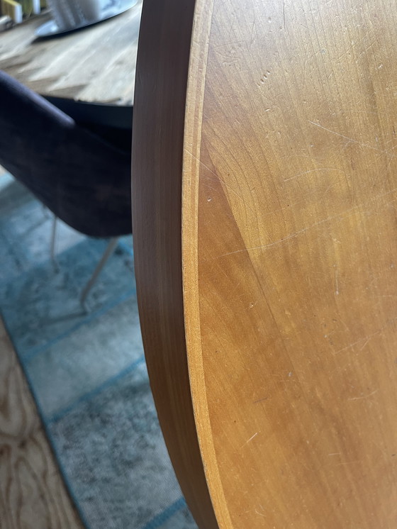 Image 1 of Mesa de diseño Arco extensible.