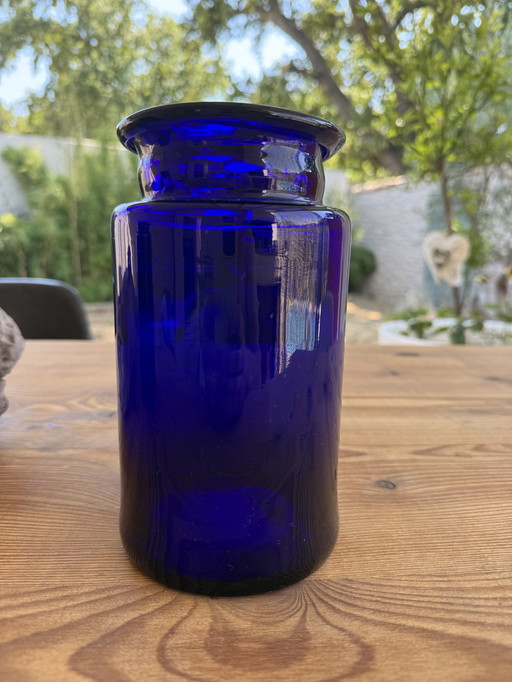 Cobalt blue apothecary pot Memphis Klein Maeght