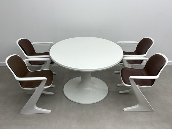Ernst Moeckl "Kangaroo" Dining set '60 – Plastic (photo 2 of 15)