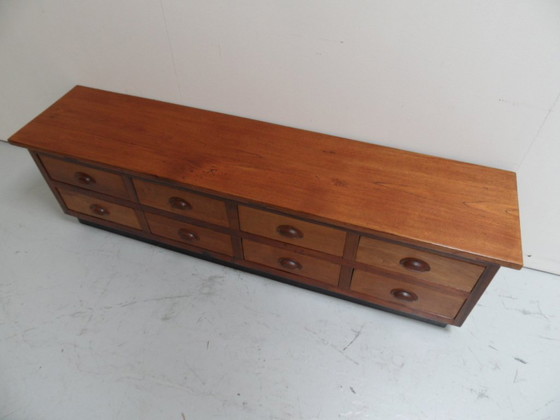 Image 1 of Buffet vintage avec tiroirs