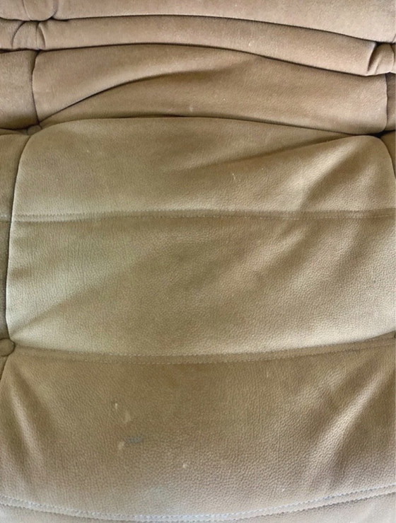 Image 1 of Ligne Roset Togo 3-seater sofa – orange-brown suede – iconic design