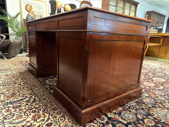 Klassischer englischer Globe Wernicke Schreibtisch – Leather, Wood (photo 8 of 19)