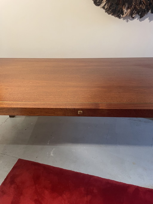 Pierre Balmain design eettafel