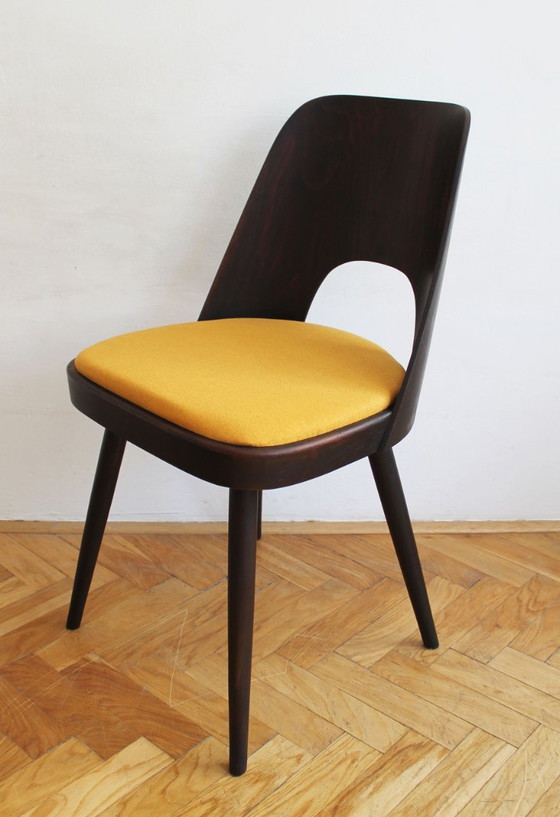 Image 1 of Set van vier eetkamerstoelen van Oswald Haerdtl