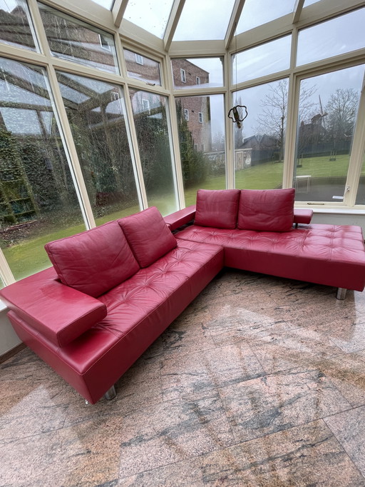 Bellissimo divano angolare di design di Montel!