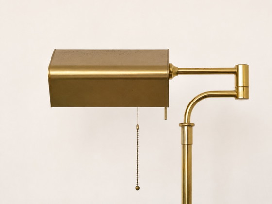 Image 1 of Lampada da terra regolabile in ottone stile vintage