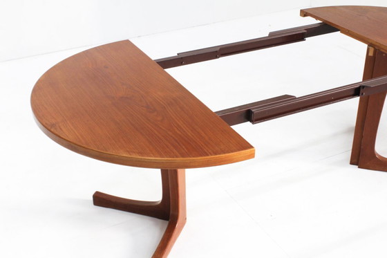 Image 1 of Tavolo da pranzo rotondo estensibile in teak danese vintage, anni '60