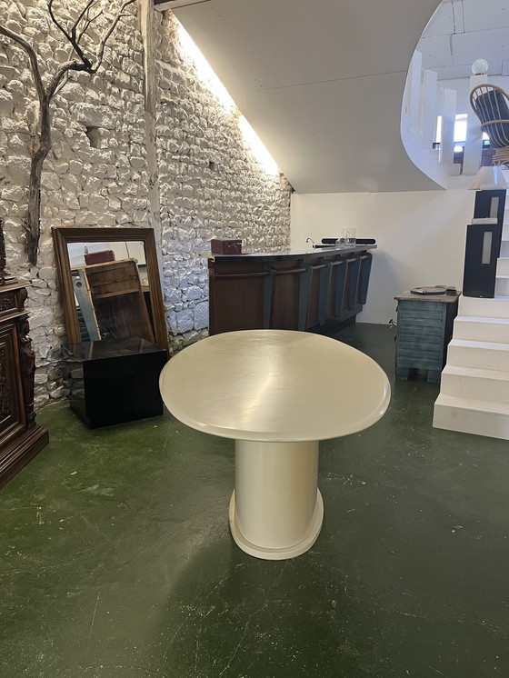 Image 1 of Tavolo da pranzo ovale laccato