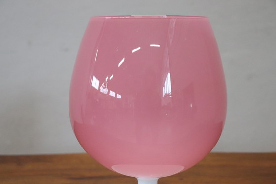 Image 1 of Jarrón italiano de cristal artístico de Murano rosa, década de 1960