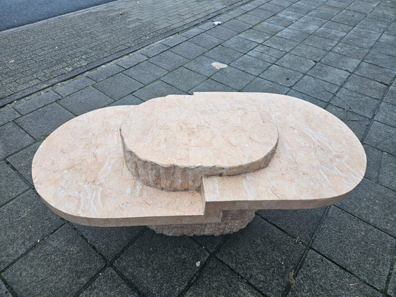 Image 1 of Magnussen Ponte Mactan Couchtisch aus Stein – Seltenes Rosa