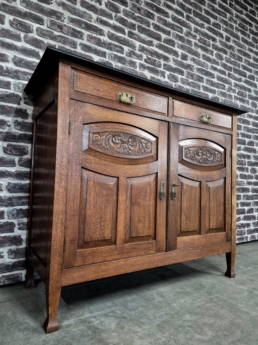 Armadio per la biancheria / Credenza / Cassettiera / Comò