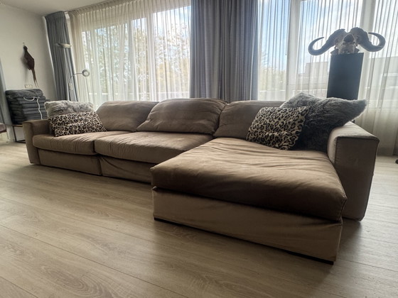 Design lounge sofa by Eric Kuster – 3-5 seaters, Textile, Velvet (photo 3 of 15)