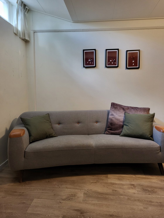 Image 1 of Montèl Designerbank | Grijs Met Leren Accenten | 3-Zits | €400