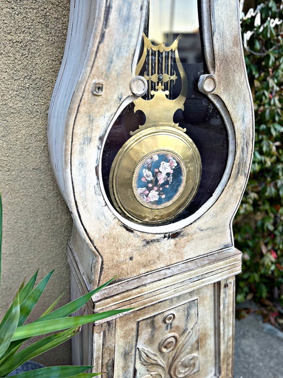 Patinated Antique Comtoise Clock, Bohemian & Vintage Charm, Wood, Creme (photo 7 of 14)