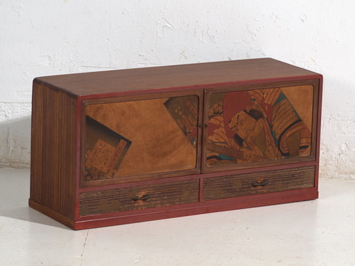 Armoires de rangement japonais avec portes coulissantes Kabuki en bois de Paulownia, période Showa précoce, c. 1926–1970