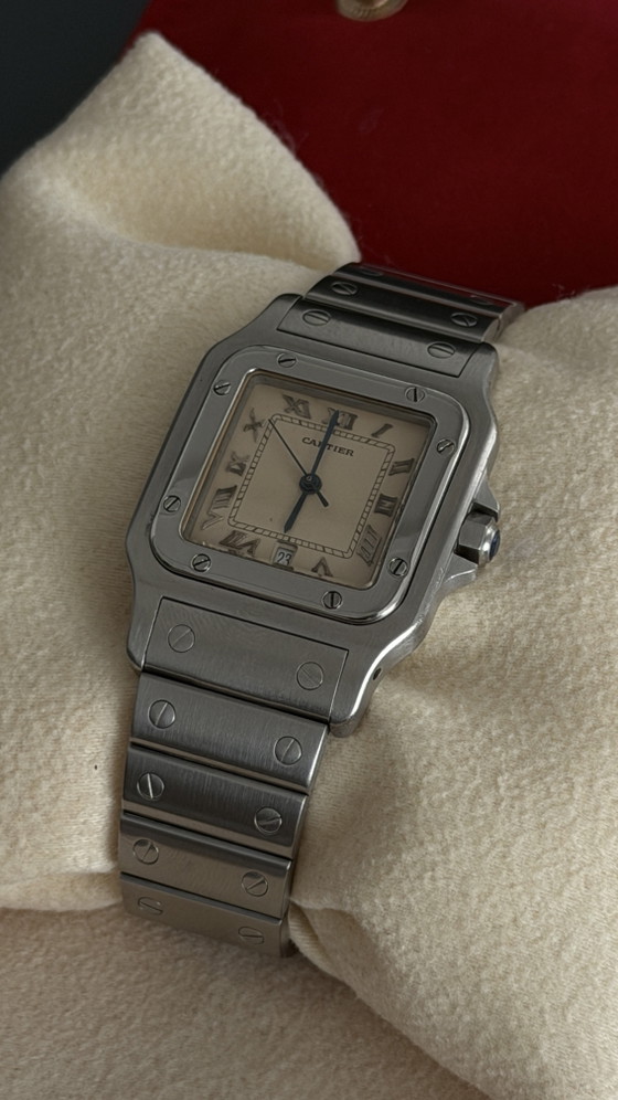 Image 1 of  Orologio da uomo Cartier Santos Galbée al quarzo 987901 color crema da 29 mm