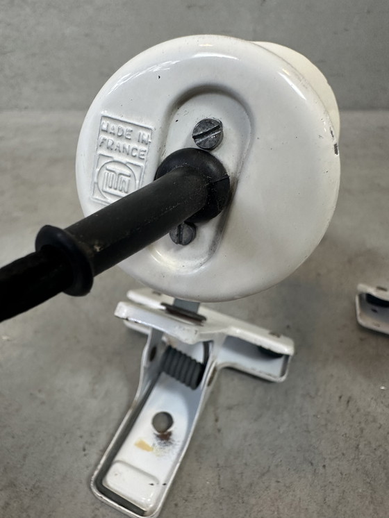 Image 1 of 2x vintage industriële klemspot (wit) - LITA