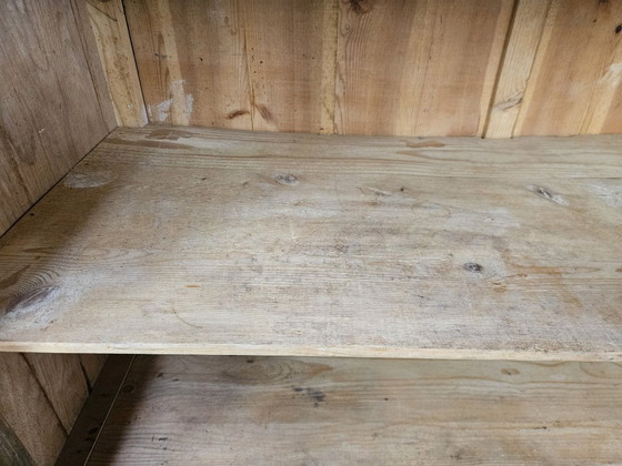 Image 1 of Art Decò sideboard in walnut burl from the 1940s