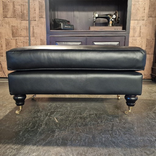 Chesterfield Ingleton Hocker - Black