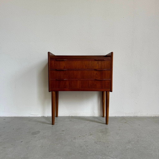 Danish vintage chest of drawers teak 3 drawers