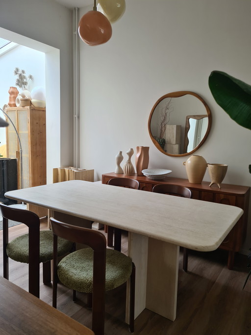 Table à manger en travertin