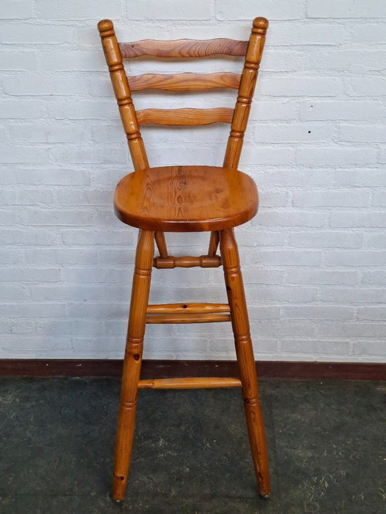 Image 1 of 3 sgabelli da bar brutalisti in pino