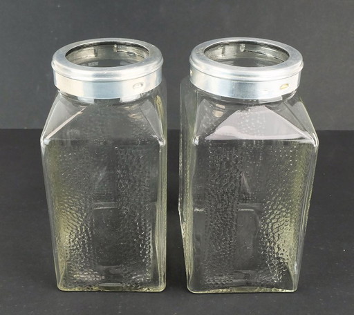 2 grandes tarros de almacenamiento Poncet de la década de 1930 de vidrio prensado de aluminio de la era Bauhaus
