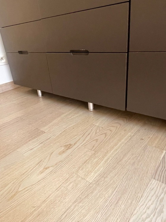 Image 1 of Set van 3 commodekasten Molteni 909 by LUCA MEDA 