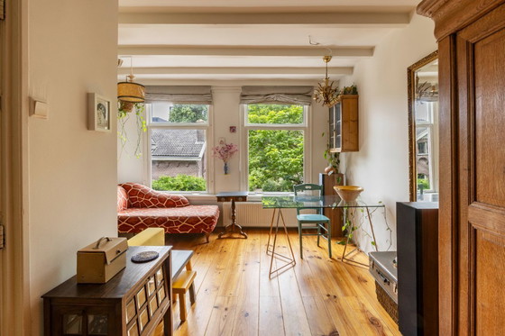 Image 1 of Unique Chaise Longue