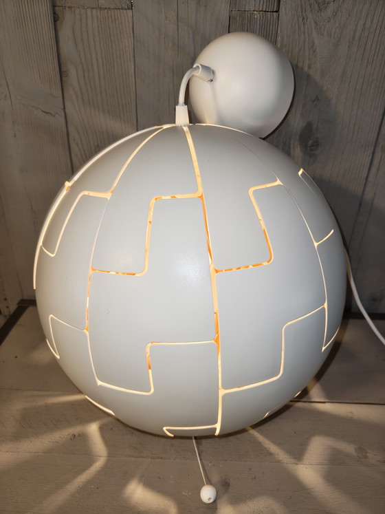 Image 1 of Ikea PS 2014 David Wahl Death Star lamp wit/oranje