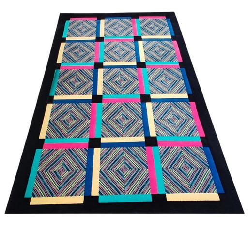 Tapis géométrique en laine « Carré » d'Ottavio Missoni, années 1990. Design postmoderne italien exceptionnel.