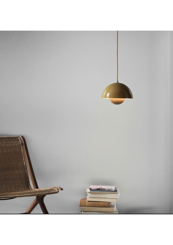 Image 1 of &Tradition Suspension Flowerpot VP1 - jaune moutarde