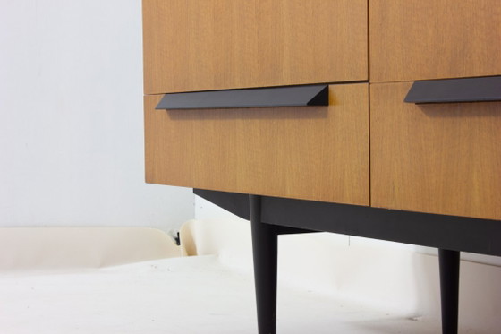 Image 1 of Credenza modernista belga in acero