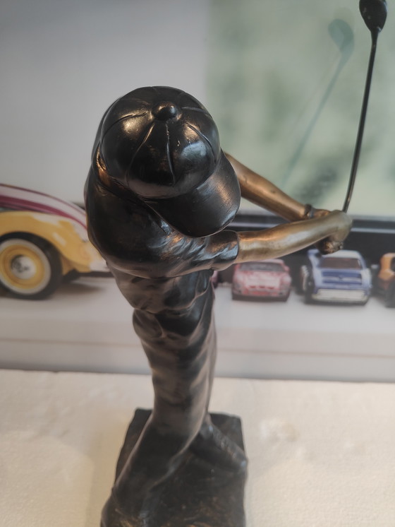 Image 1 of große Bronzestatue männlicher Golfer
