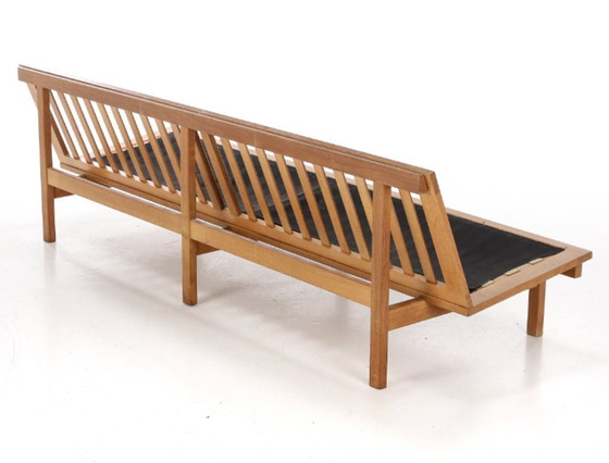 Image 1 of Borg Mogensen. vierzitsbank